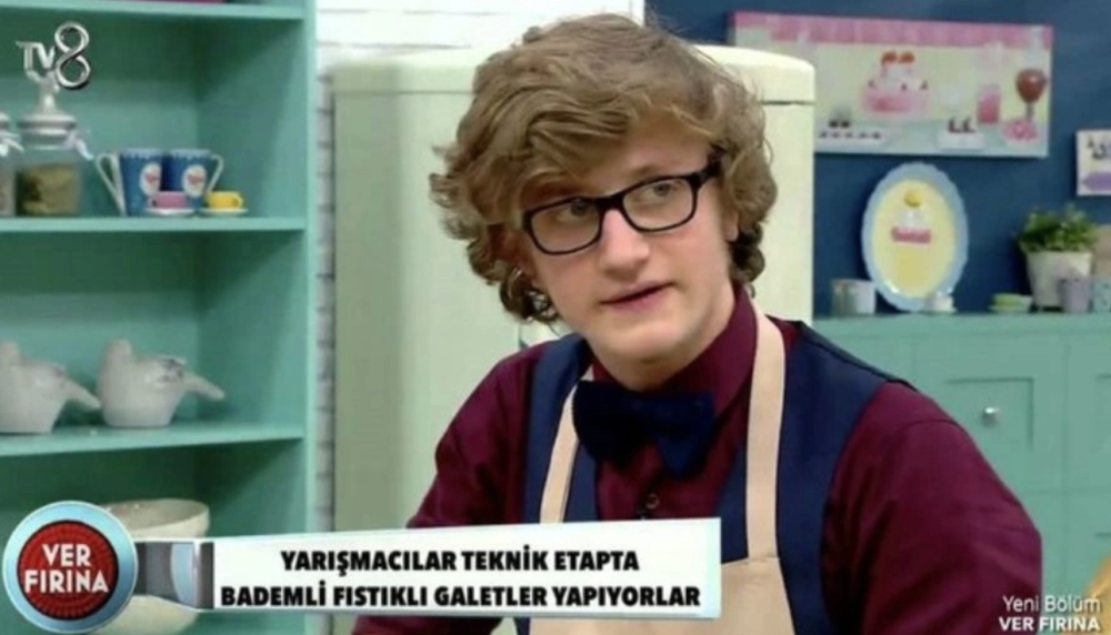 masterchef te tahsin kucuk un sirri ortaya cikti yillar once acun ilicali ile calismis